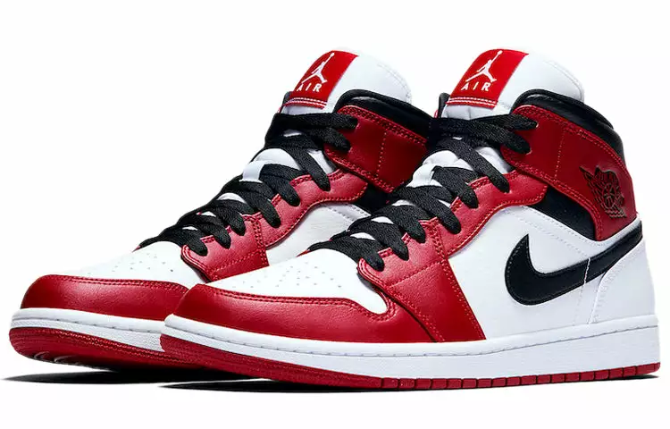 Air Jordan 1 Mid 'Chicago' 554724-173 3 Air Jordan 1 Mid 'Chicago' 554724-173 - Image 3