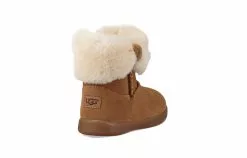 (KIDS) UGG Ramona Fleece Lined Brown 1095571T-CHE -Air-jordan Sales Shop 3 96f4715c d3aa 41bb bb3e 82840809e245
