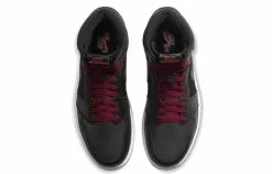 Air Jordan 1 Retro High OG 'Black Gym Red' 555088-060 9 Air Jordan 1 Retro High OG 'Black Gym Red' 555088-060 -Air-jordan Sales Shop 3 eb8ec1e8 7b96 4a06 8d28 86fb04fa3913
