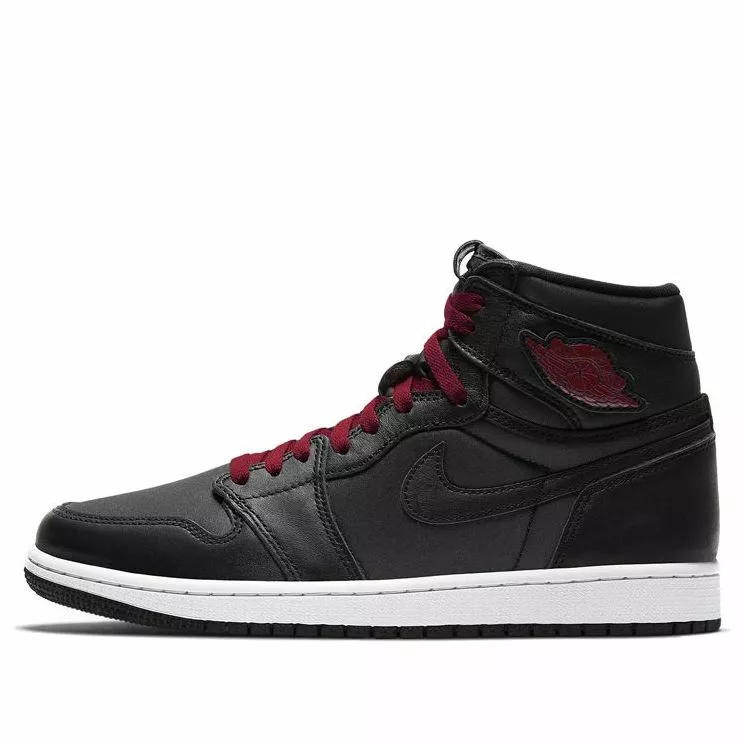 Air Jordan 1 Retro High OG 'Black Gym Red' 555088-060 1 Air Jordan 1 Retro High OG 'Black Gym Red' 555088-060